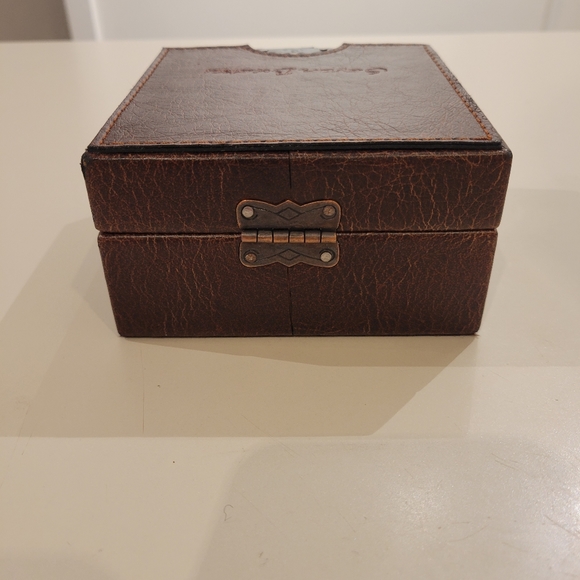 Sevan Biçakçi brown leather ring box/case - (used/good condition) - Picture 6 of 6